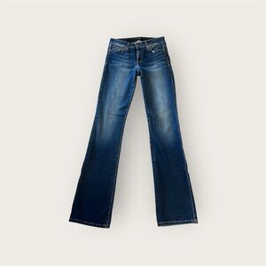 Joe’s Jeans Women’s Size 26 Straight‎ Leg “Booty Fit”